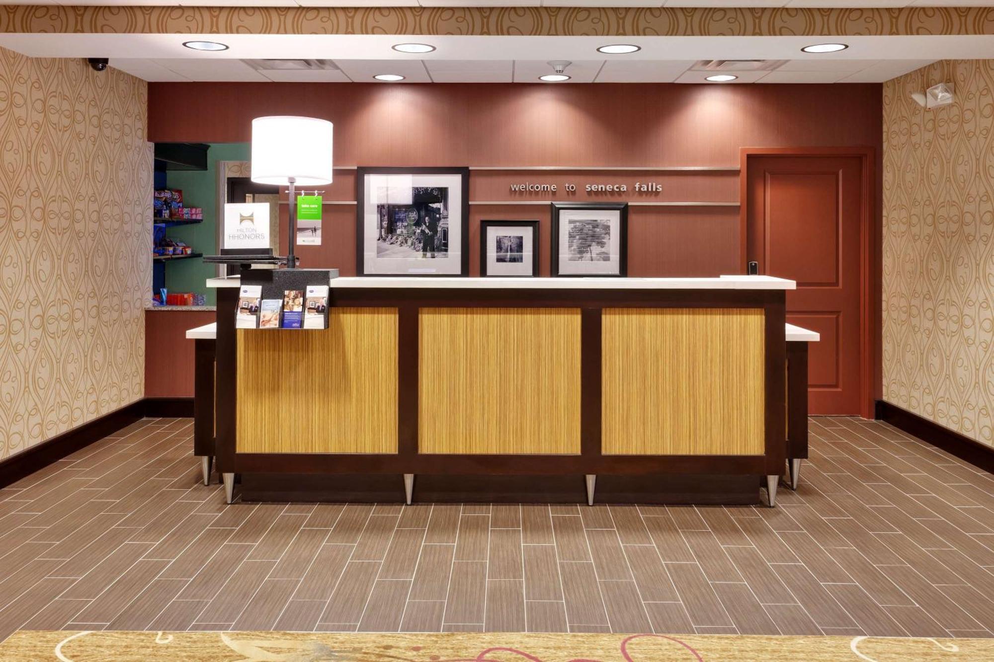 Hampton Inn Seneca Falls Esterno foto